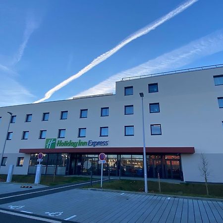 Holiday Inn Express Caen Epron By Ihg Exterior photo