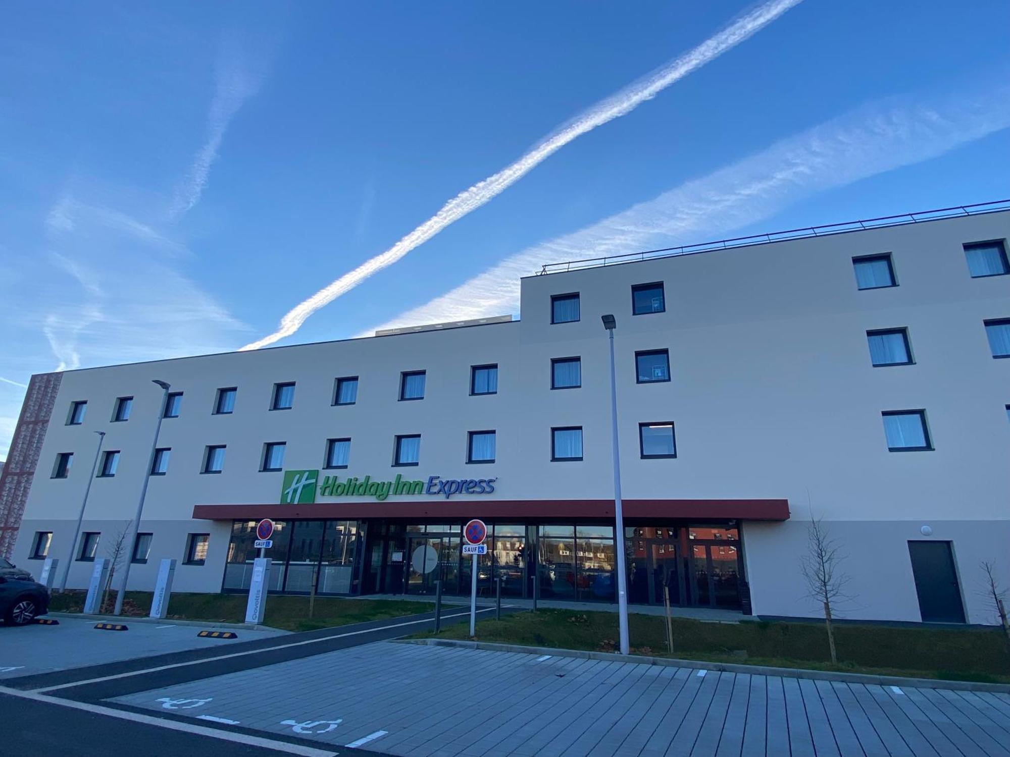 Holiday Inn Express Caen Epron By Ihg Exterior photo